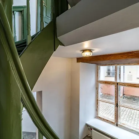 Roofs Of The Old タリン