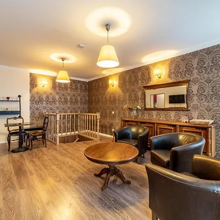 Roofs Of The Old アパート タリン