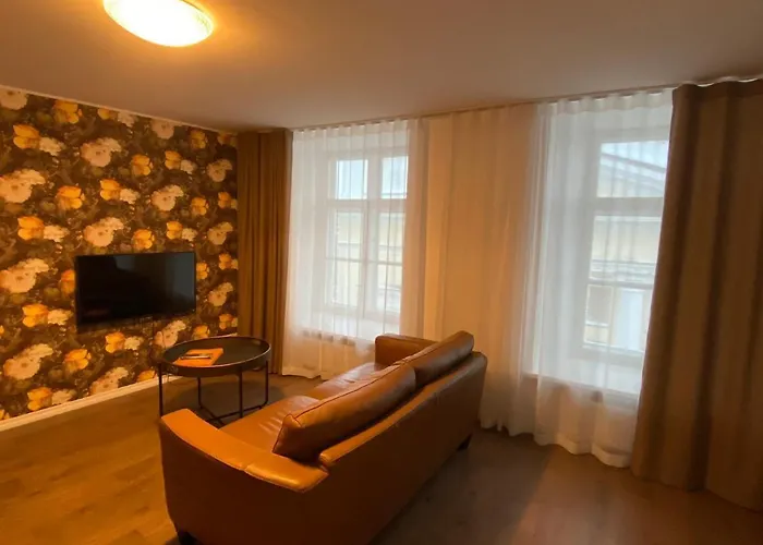 Roofs Of The Old タリン