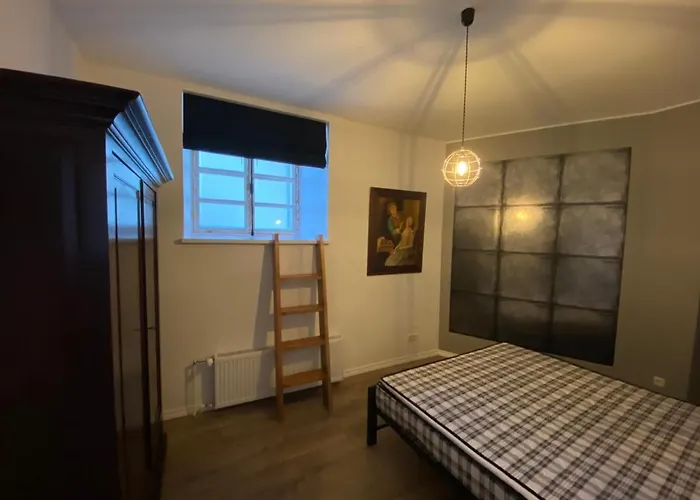 Roofs Of The Old タリン