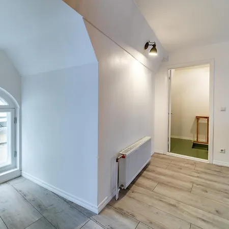 Roofs Of The Old 公寓 塔林